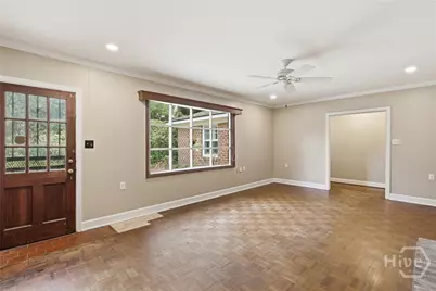 28 E 56th Street, Savannah, GA 31405 - Photo 15