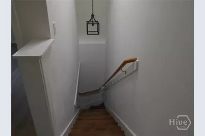 242 Price Street, Savannah, GA 31401 - Photo 11