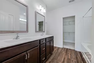 20 Mirror Lake Dr, Savannah, GA 31407 - Photo 17