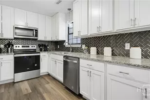 16 Wiggins Rd, Ladys Island, SC 29907 - Photo 9