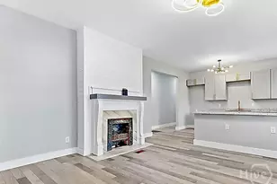 1105 E 38th St, Savannah, GA 31404 - Photo 23
