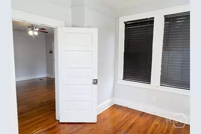 1111 E 35 Street, Savannah, GA 31404 - Photo 7