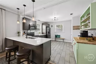 1712 E 32nd St, Savannah, GA 31404 - Photo 11