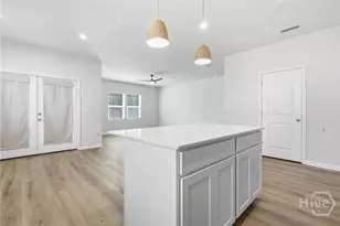 217 Crosstown Ave, Richmond Hill, GA 31324 - Photo 9