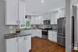122 Schley Ave, Savannah, GA 31419 - Photo 13