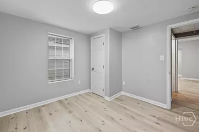 705 W 47th Street, Savannah, GA 31405 - Photo 19