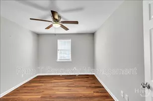 1024 W 39th St, Savannah, GA 31415 - Photo 9