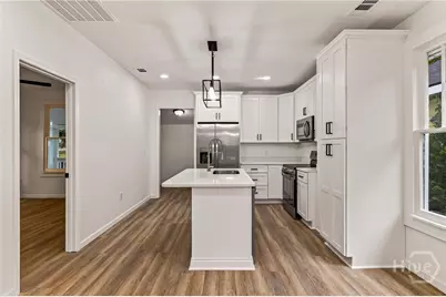 636 W 35th Street, Savannah, GA 31415 - Photo 11