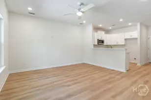 1525 New Castle St, Savannah, GA 31415 - Photo 9