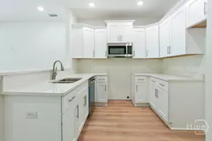 1525 New Castle St, Savannah, GA 31415 - Photo 15