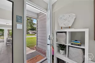 10 Marian Ct, Savannah, GA 31406 - Photo 7
