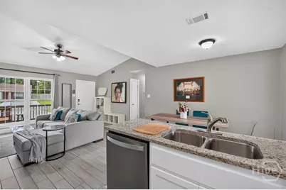 10 Marian Court, Savannah, GA 31406 - Photo 15