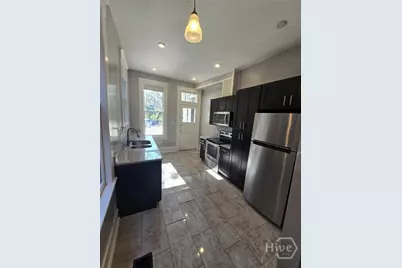 309 E 37th Street, Savannah, GA 31401 - Photo 7