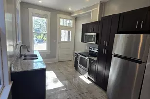 309 E 37th St, Savannah, GA 31401 - Photo 7