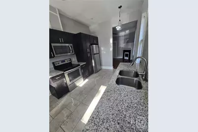 309 E 37th Street, Savannah, GA 31401 - Photo 3