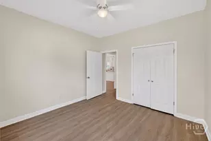 654 E 34th St, Savannah, GA 31401 - Photo 15