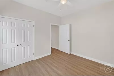 654 E 34th Street, Savannah, GA 31401 - Photo 19