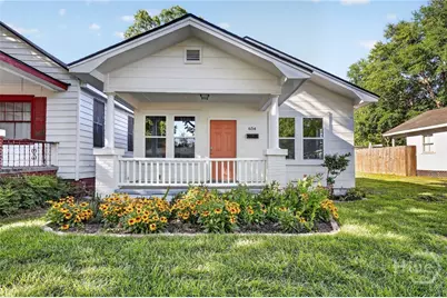 654 E 34th Street, Savannah, GA 31401 - Photo 1
