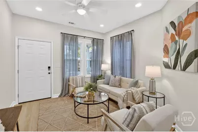 654 E 34th Street, Savannah, GA 31401 - Photo 5