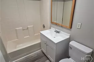 404 E Moore St, Bloomingdale, GA 31302 - Photo 15