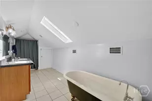 1902 Barnard St, Savannah, GA 31401 - Photo 39