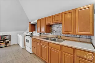 1902 Barnard St, Savannah, GA 31401 - Photo 43