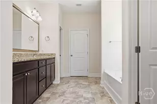 105 Grimsby Rd, Savannah, GA 31407 - Photo 13