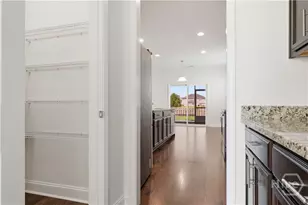 105 Grimsby Rd, Savannah, GA 31407 - Photo 11