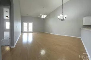 80 Stonelake Cir, Savannah, GA 31419 - Photo 5