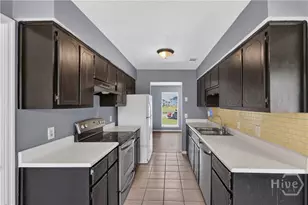 33 W Kenny Dr, Hinesville, GA 31313 - Photo 31