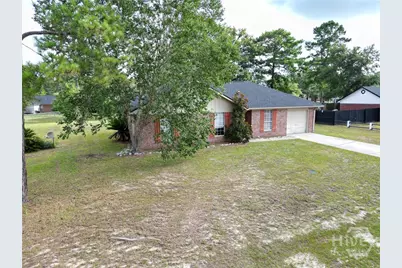 33 W Kenny Drive, Hinesville, GA 31313 - Photo 3