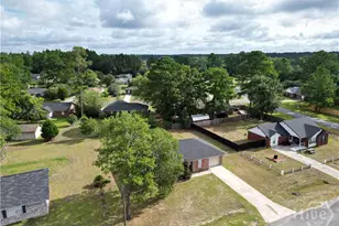 33 W Kenny Dr, Hinesville, GA 31313 - Photo 7
