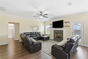 218 Rutledge Dr, Hinesville, GA 31313 - Photo 5