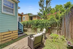 534 E Gordon Ln, Savannah, GA 31401 - Photo 13
