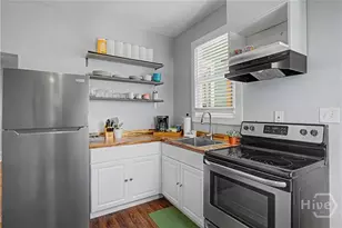 534 E Gordon Ln, Savannah, GA 31401 - Photo 5