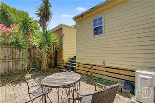 530 E Gordon Ln, Savannah, GA 31401 - Photo 15