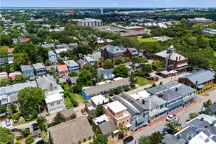 530 E Gordon Ln, Savannah, GA 31401 - Photo 17