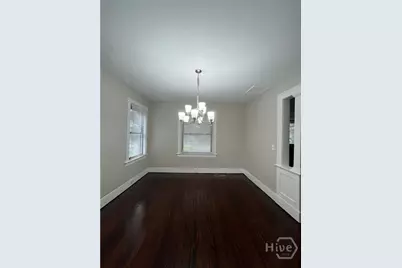 611 E 37th Street, Savannah, GA 31401 - Photo 7