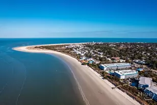 1217 Bay St, Tybee Island, GA 31328 - Photo 7