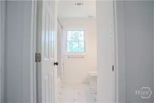 201 Lawton Ave, Savannah, GA 31404 - Photo 23