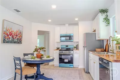 201 Lawton Avenue, Savannah, GA 31404 - Photo 9