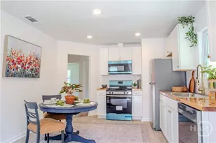 201 Lawton Ave, Savannah, GA 31404 - Photo 9