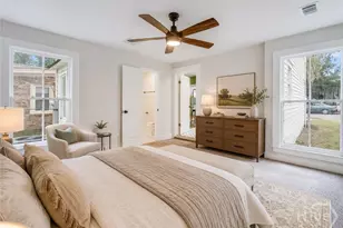 1008 E Waldburg St, Savannah, GA 31401 - Photo 11