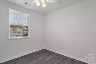 612 W 42nd Street, Savannah, GA 31415 - Photo 11
