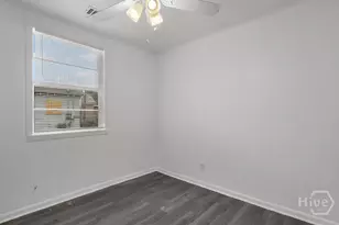 612 W 42nd St, Savannah, GA 31415 - Photo 11