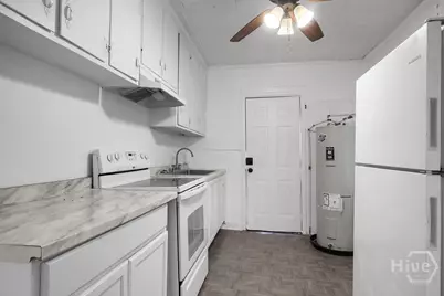 612 W 42nd Street, Savannah, GA 31415 - Photo 23