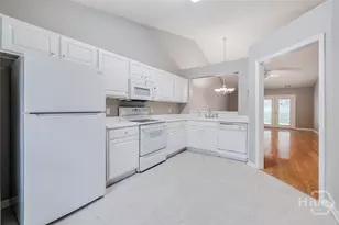 122 River Pointe Dr, Savannah, GA 31410 - Photo 3