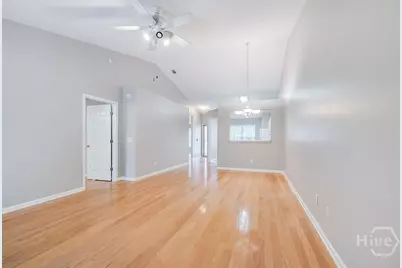 122 River Pointe Drive, Savannah, GA 31410 - Photo 5