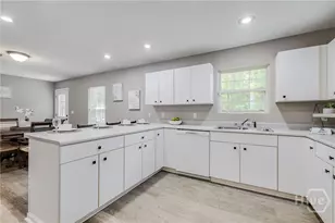 1527 Redfish Dr SE, Darien, GA 31305 - Photo 15