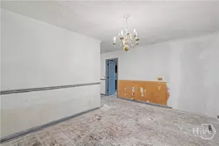 307 Glynn St, Jesup, GA 31545 - Photo 9